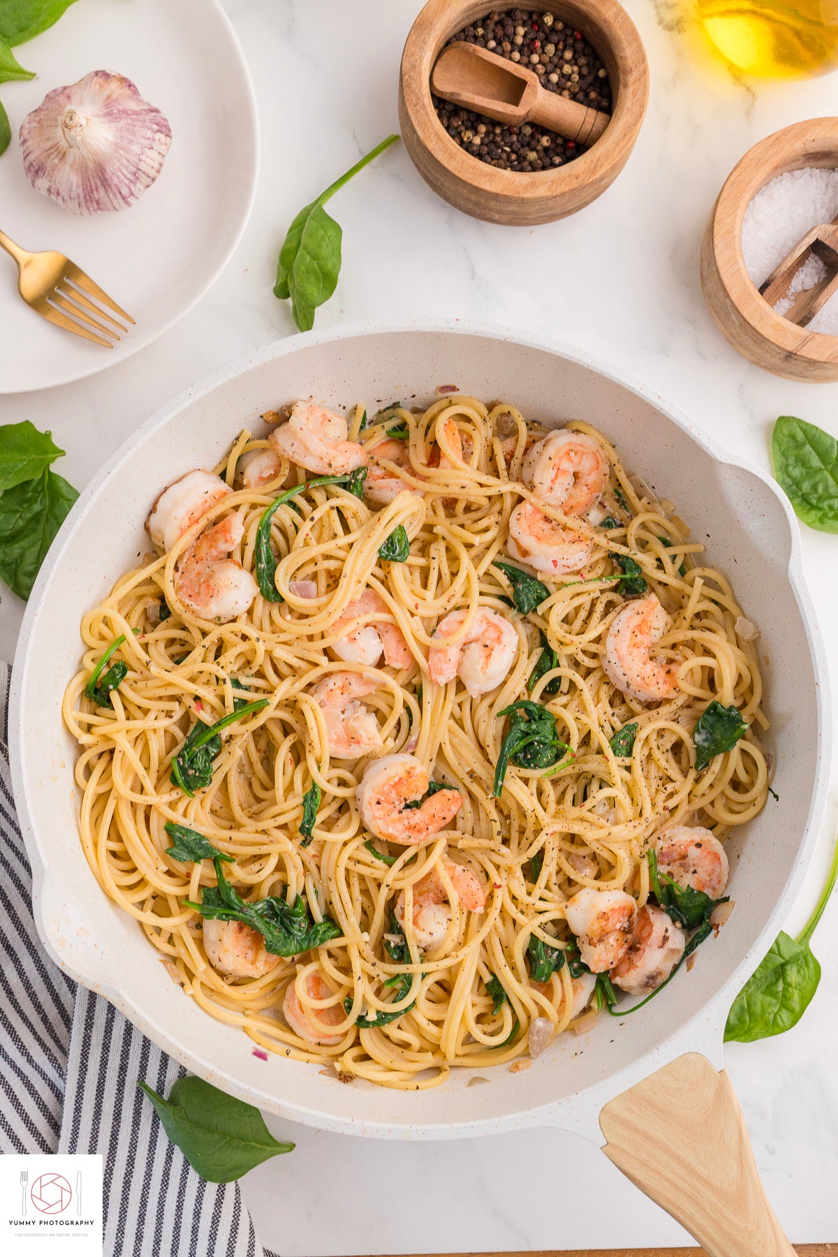 Shrimp and Spinach Pasta