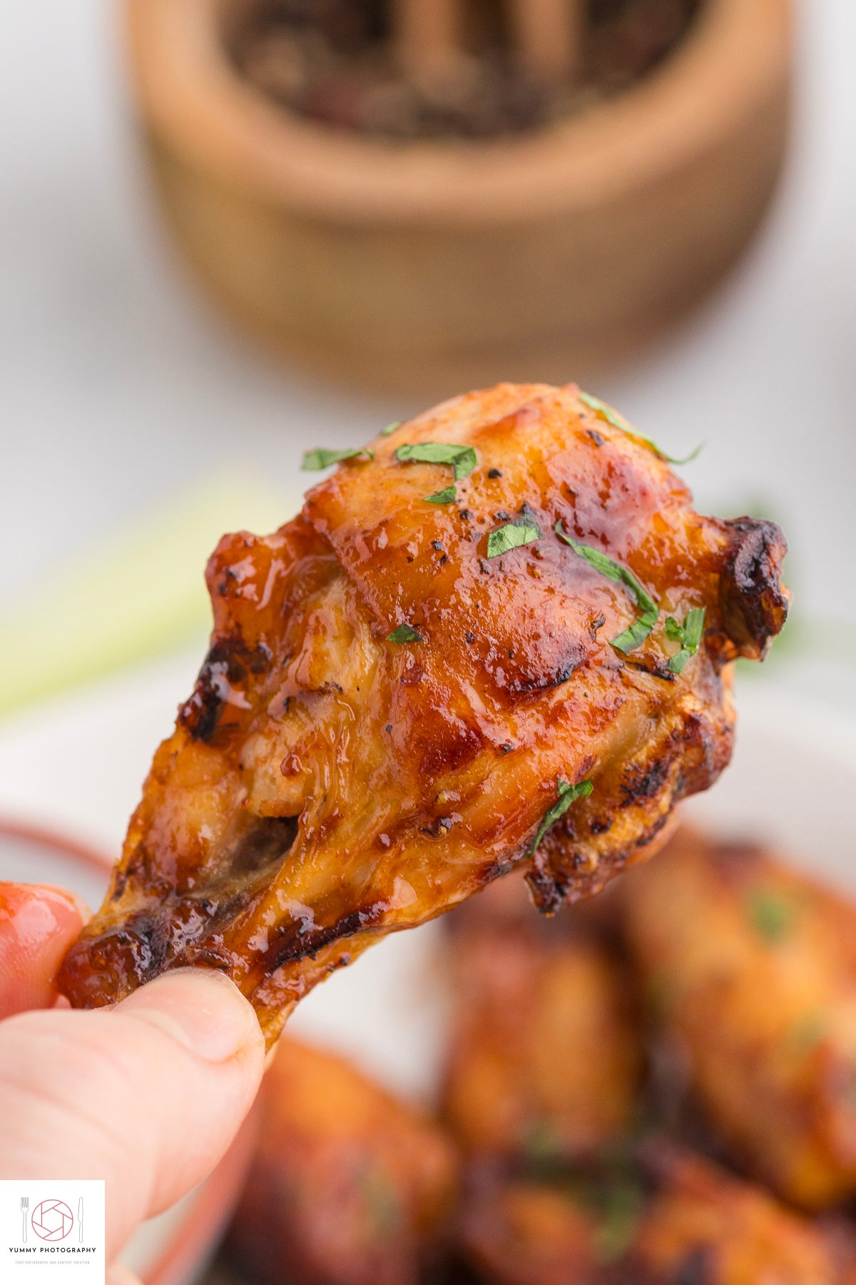 AIR FRYER FROZEN CHICKEN WINGS