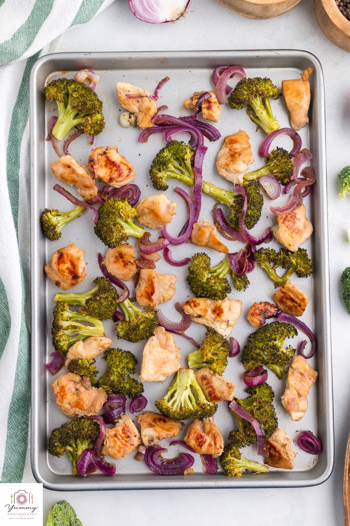 CHICKEN BROCCOLI SHEET PAN