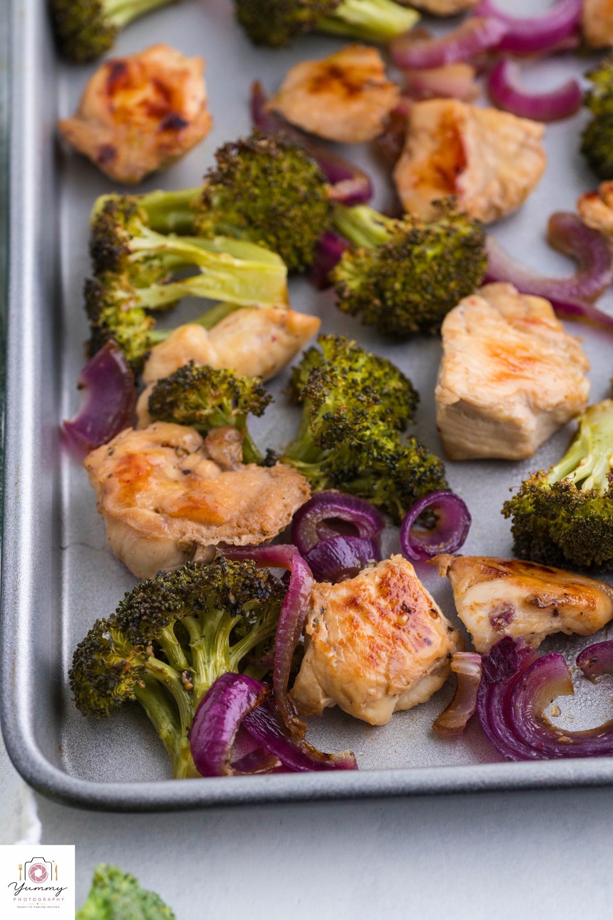 CHICKEN BROCCOLI SHEET PAN