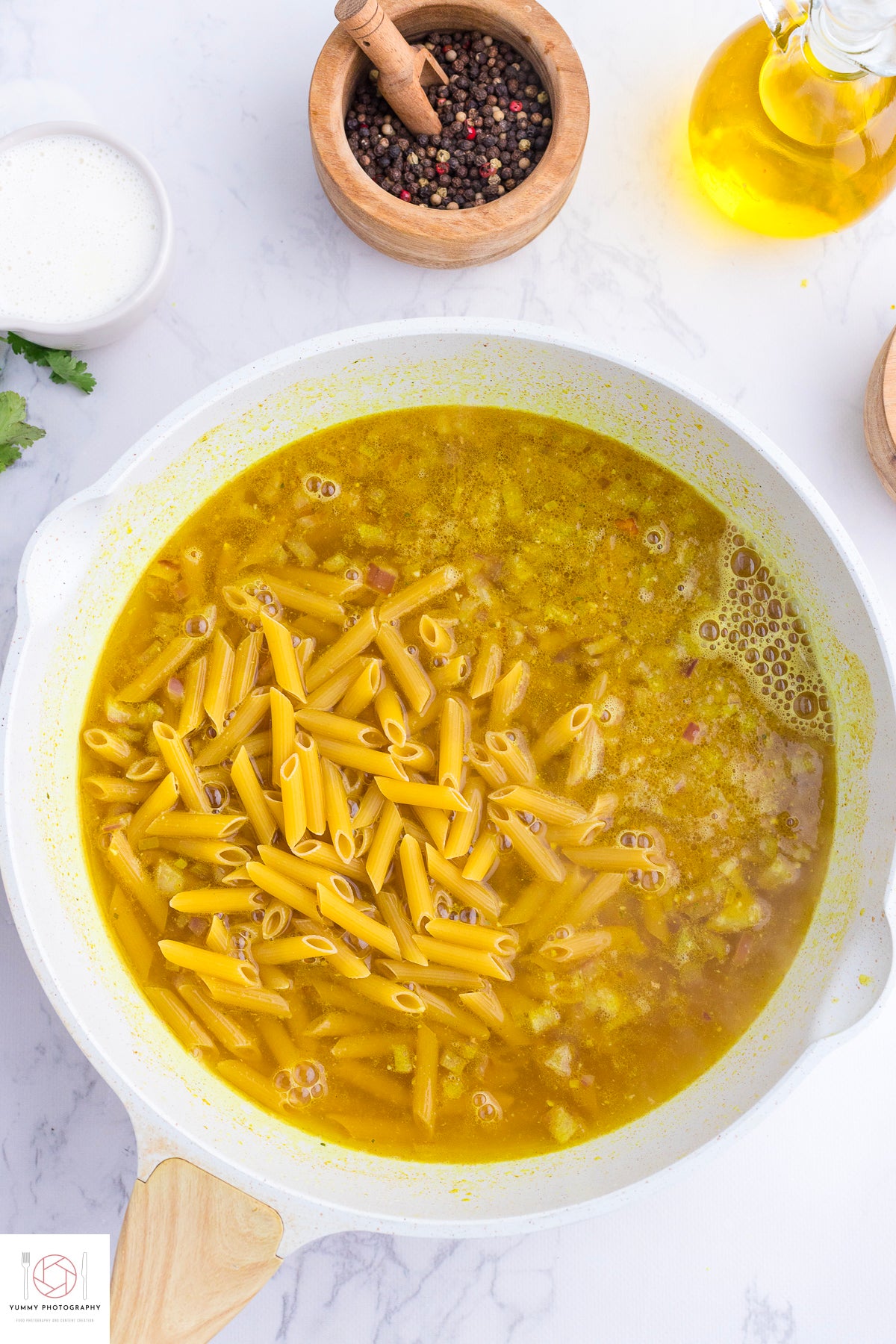 ONE POT CURRY PASTA (MINI EXCLUSIVE)