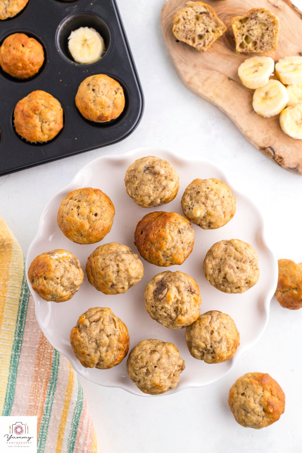 BANANA MINI MUFFINS