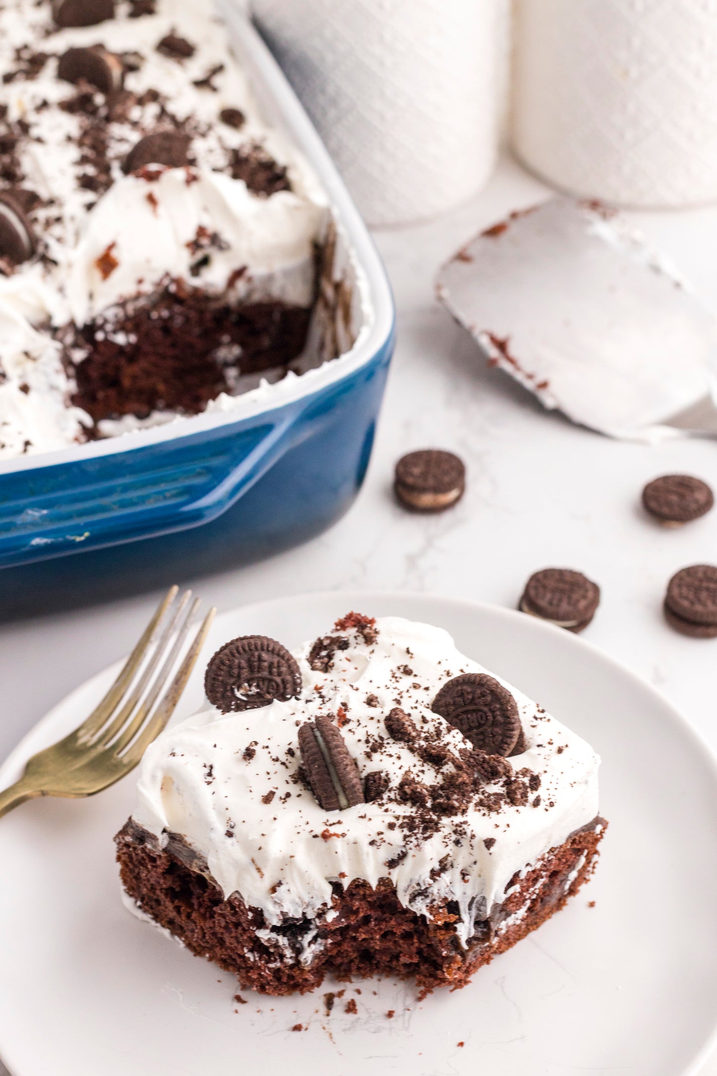 Oreo poke cake (mini exclusive)