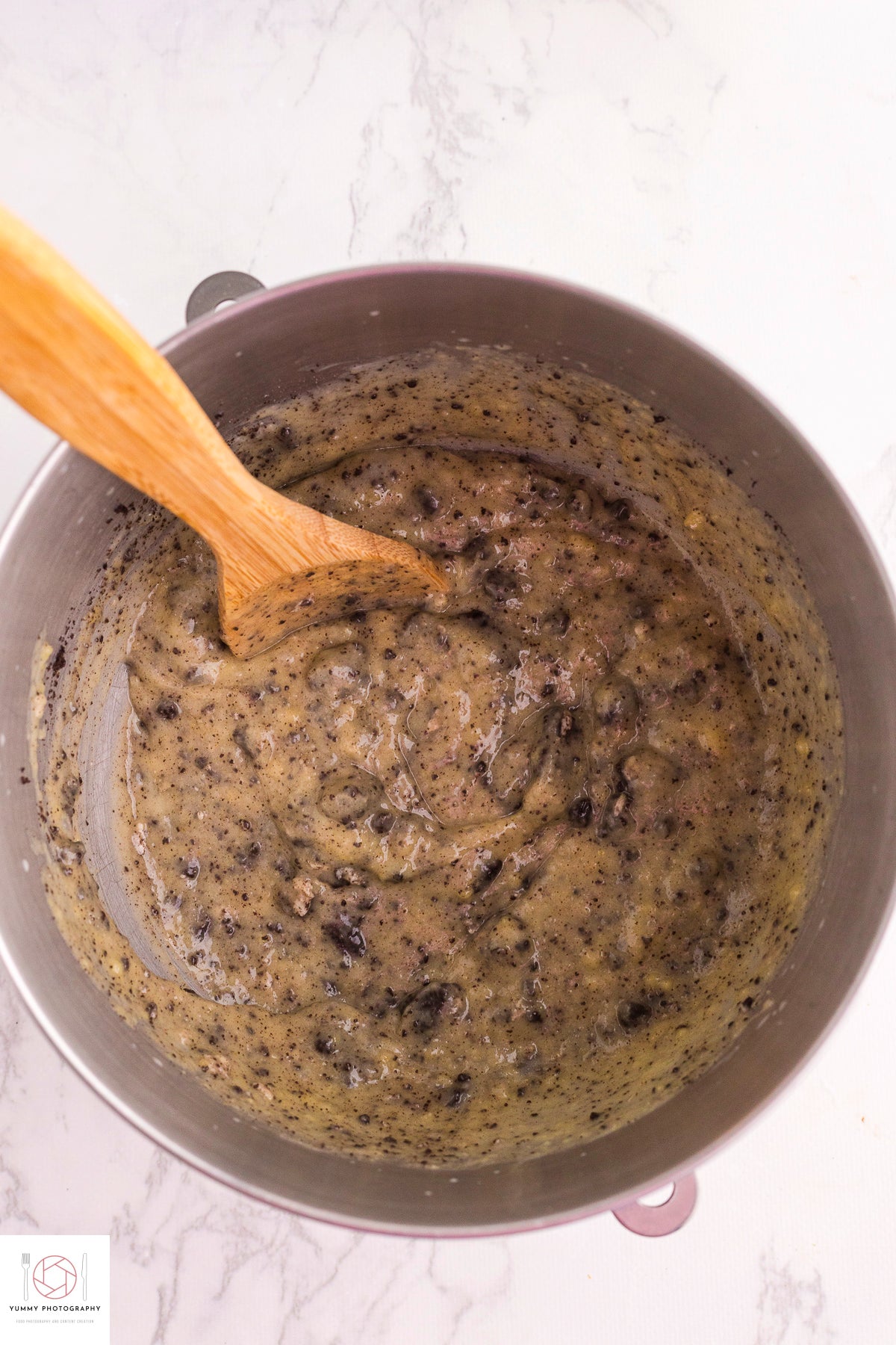 Oreo poke cake (mini exclusive)